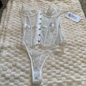 Roma White Lace Bustier Corset Set with Thong, Size Small, NWT